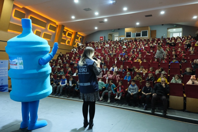 ESKİ 3700 ÇOCUĞA SU TASARRUFU EĞİTİMİ VERDİ