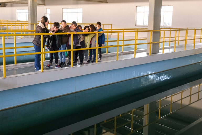 ÇOCUKLAR SU KAHRAMANI OLMAYA DEVAM EDİYORLAR