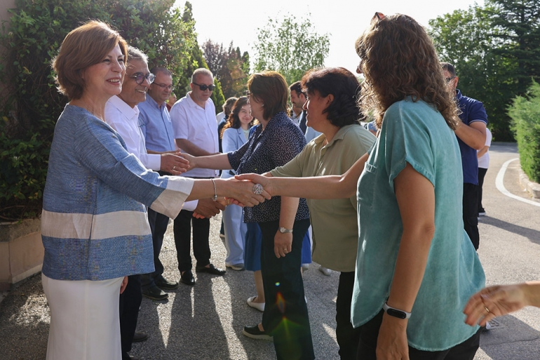 BAŞKANIMIZ AYŞE ÜNLÜCE ESKİ GENEL MÜDÜRLÜĞÜ PERSONELİ İLE BAYRAMLAŞTI