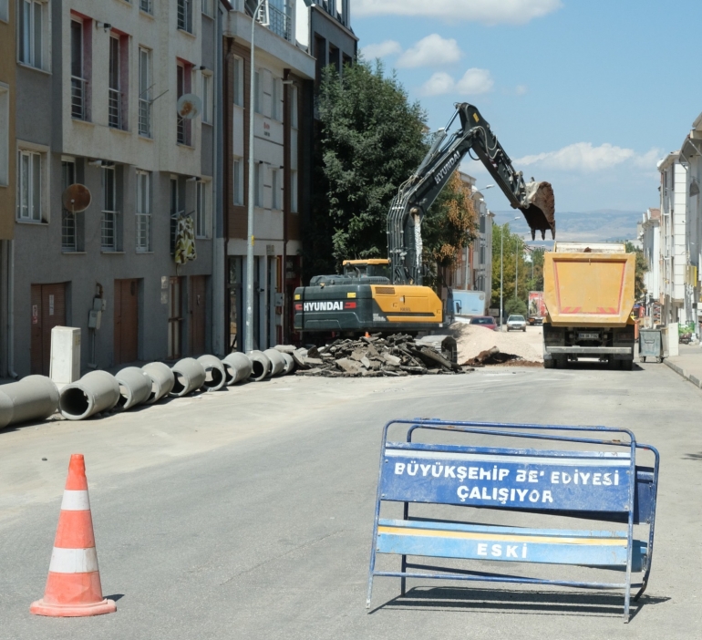 Büyükdere'de Yağmur Suyu Hattı Çalışmaları Tamamlandı