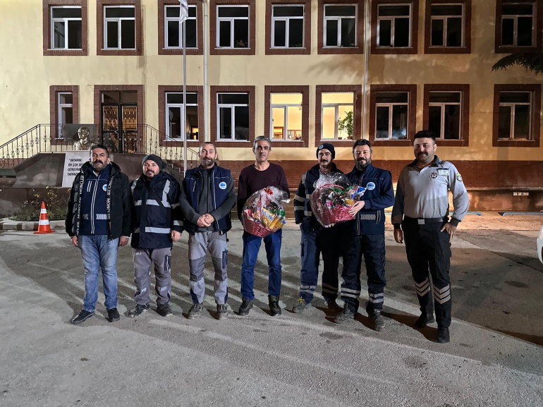 7/24 özveriyle çalışan ekiplerimiz yılbaşı gecesinde de görevinin başında.