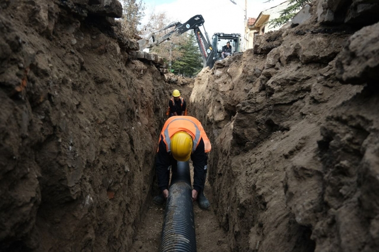 TARİHİ DOKUYU KORUYAN YENİ ALTYAPI