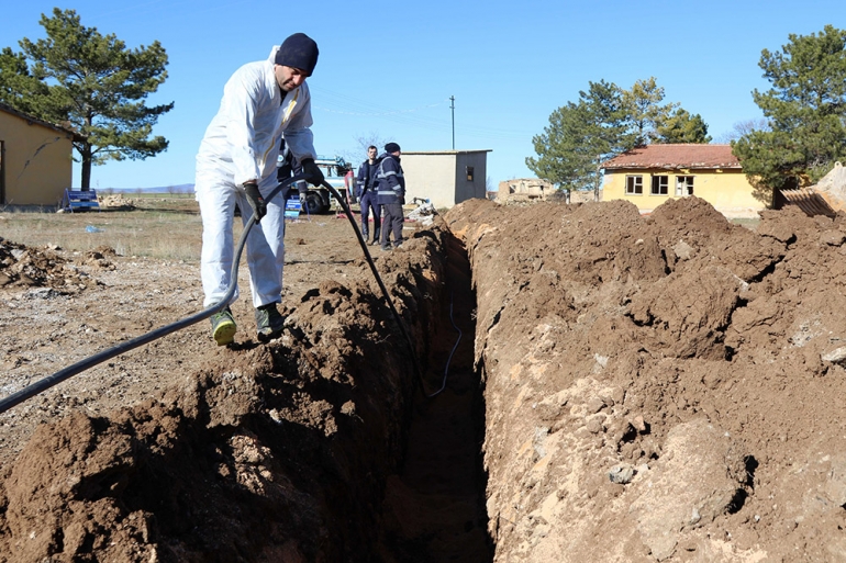 DİKİLİKAYA'NIN SU SORUNU ÇÖZÜME KAVUŞTU
