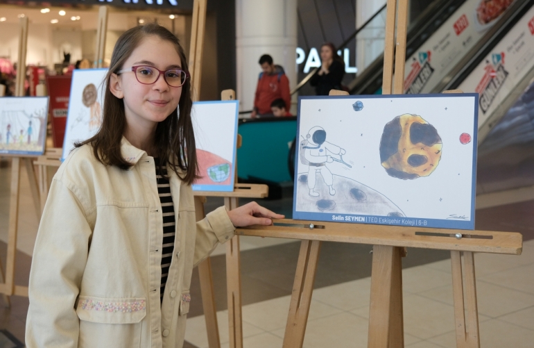 ÇOCUKLAR KARİKATÜRLERLE SUSUZLUĞU ANLATTI