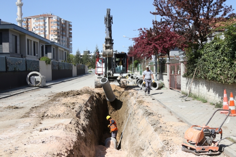 BATIKENTTE YAĞMUR SUYU ALTYAPISI GÜÇLENDİRİLDİ