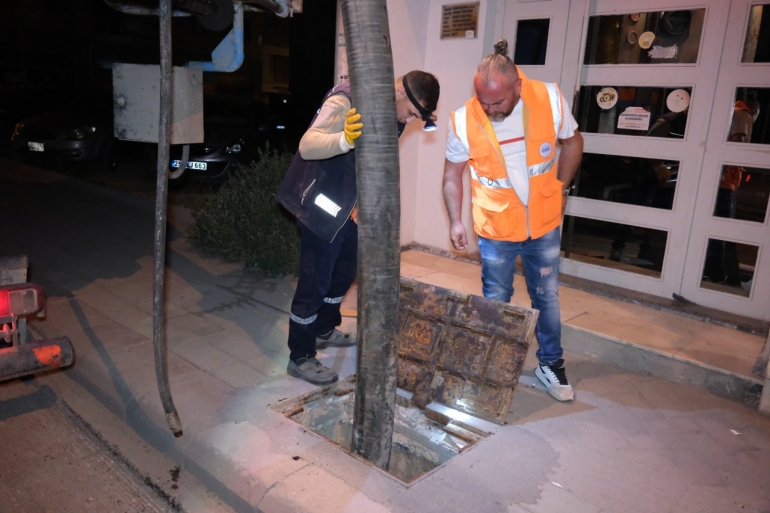 ESKİ EKİPLERİNDEN GECE BAKIM ve TEMİZLİK ÇALIŞMASI