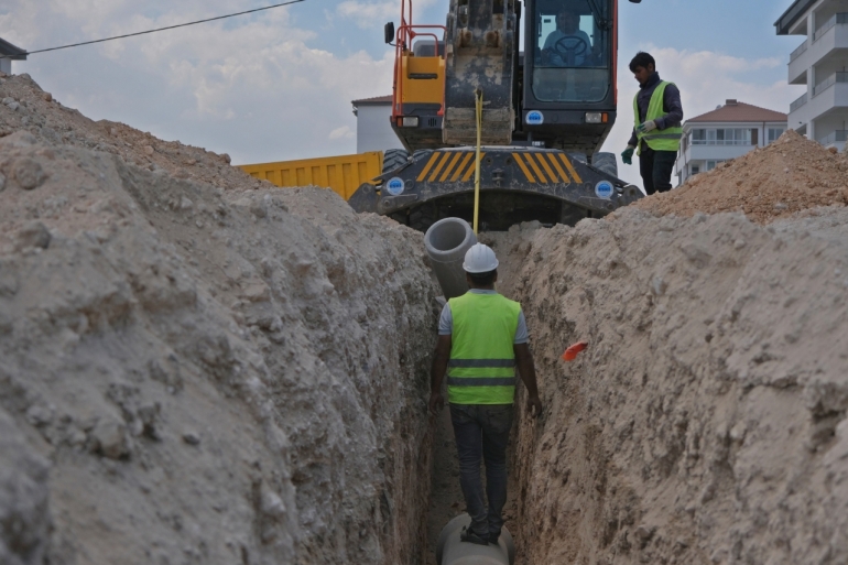ESKİDEN KAPSAMLI ALTYAPI ÇALIŞMASI