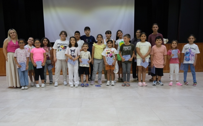 ESMEK YAZ OKULUNDA 271 ÇOCUK SU KAHRAMANI OLDU