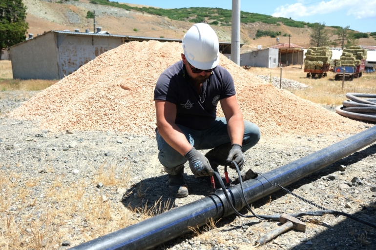 BEYAZALTIN'DA SU İLETİM KAPASİTESİ GÜÇLENDİRİLDİ