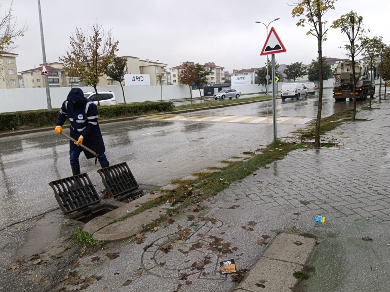 ESKİ, OLUMSUZ HAVA KOŞULLARINA KARŞI TEYAKKUZDA